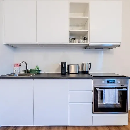 Apartment Noor With Balcony Lend Parking Option *