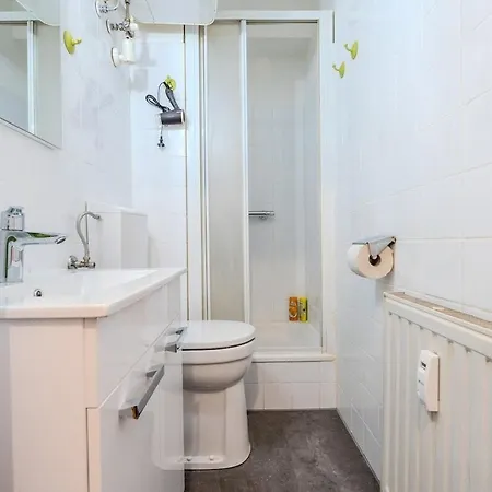 Apartment Noor With Balcony Lend Parking Option